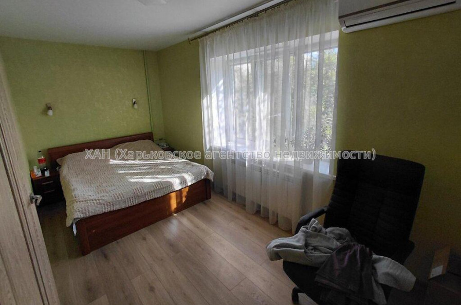 Продам квартиру, 23 Августа ул. , 2  ком., 42 м², капитальный ремонт 