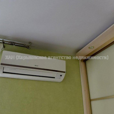 Продам квартиру, 23 Августа ул. , 2  ком., 42 м², капитальный ремонт 