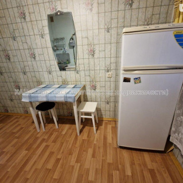Продам квартиру, Тракторостроителей просп. , 1  ком., 37 м², советский ремонт 