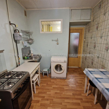 Продам квартиру, Тракторостроителей просп. , 1  ком., 37 м², советский ремонт 