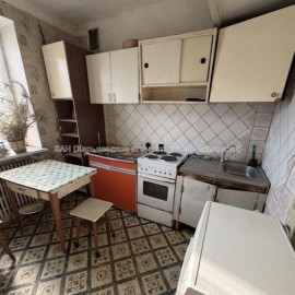 Продам квартиру, Салтовское шоссе , 1 кім., 40 м², косметический ремонт