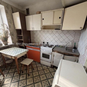 Продам квартиру, Салтовское шоссе , 1  ком., 40 м², косметический ремонт 