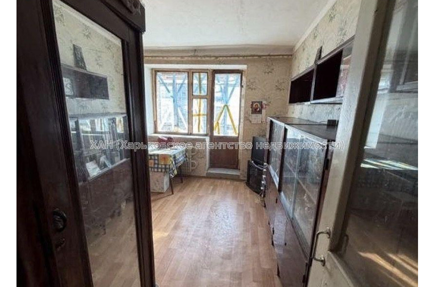 Продам квартиру, Салтовское шоссе , 1  ком., 40 м², косметический ремонт 