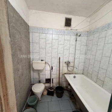 Продам квартиру, Салтовское шоссе , 1  ком., 40 м², косметический ремонт 