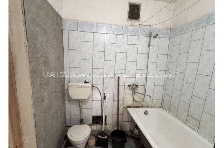 Продам квартиру, Салтовское шоссе , 1  ком., 40 м², косметический ремонт 