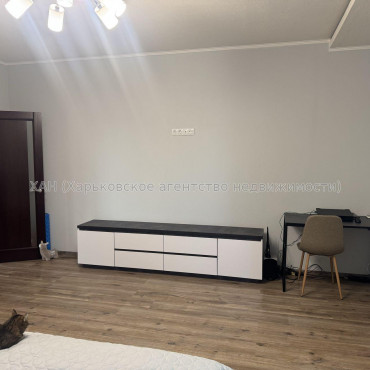 Продам квартиру, Данилевского ул. , 2  ком., 54 м², капитальный ремонт 