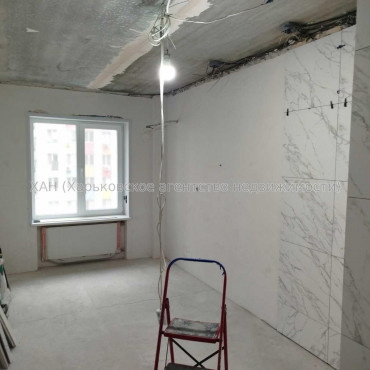 Продам квартиру, Ковалевская ул. , 1  ком., 18.10 м², без отделочных работ 