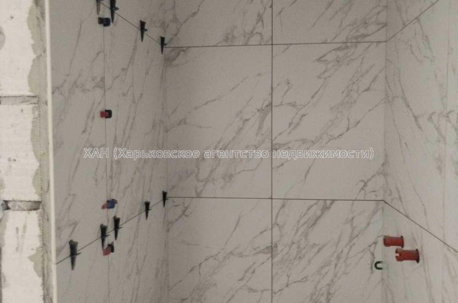 Продам квартиру, Ковалевская ул. , 1  ком., 18.10 м², без отделочных работ 