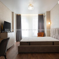 Продам квартиру, Гвардейцев Широнинцев ул. , 2 кім., 64 м², авторский дизайн 