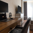 Продам квартиру, Гвардейцев Широнинцев ул. , 2 кім., 64 м², авторский дизайн 