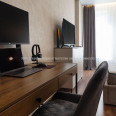Продам квартиру, Гвардейцев Широнинцев ул. , 2  ком., 64 м², авторский дизайн 