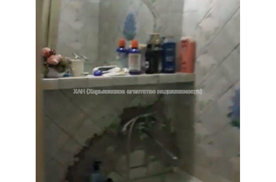 Продам квартиру, Науки просп. , 3  ком., 55 м², косметический ремонт 