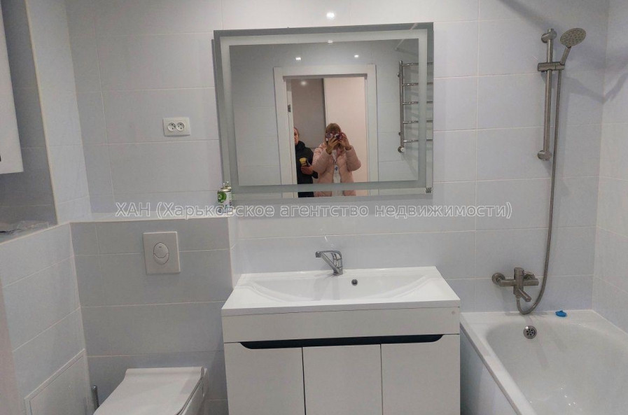 Продам квартиру, Петра Григоренко пр-т , 1 кім., 53 м², евроремонт 