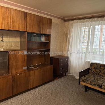 Продам квартиру, Аэрокосмический пр. , 50 , 1  ком., 41 м², советский ремонт 