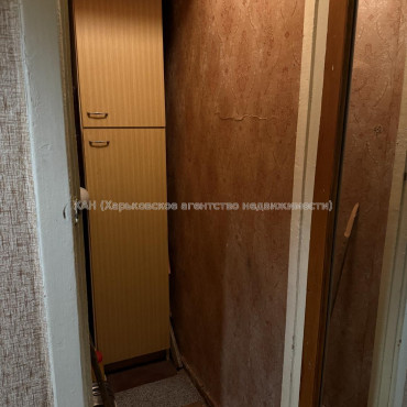 Продам квартиру, Аэрокосмический пр. , 50 , 1  ком., 41 м², советский ремонт 