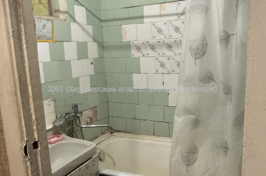 Продам квартиру, Аэрокосмический пр. , 50 , 1  ком., 41 м², советский ремонт 