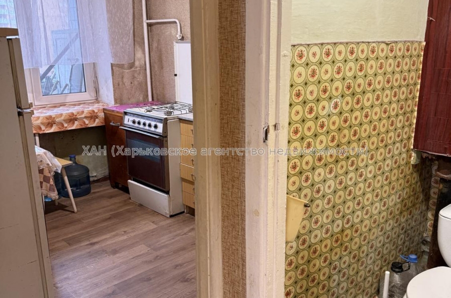 Продам квартиру, Аэрокосмический пр. , 50 , 1  ком., 41 м², советский ремонт 