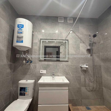 Продам квартиру, Шевченковский пер. , 1 кім., 36.80 м², евроремонт 