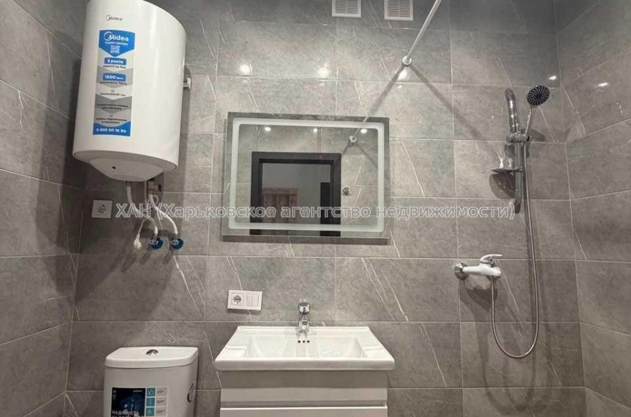 Продам квартиру, Шевченковский пер. , 1 кім., 36.80 м², евроремонт 