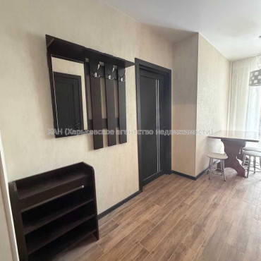 Продам квартиру, Шевченковский пер. , 1 кім., 34.40 м², евроремонт 