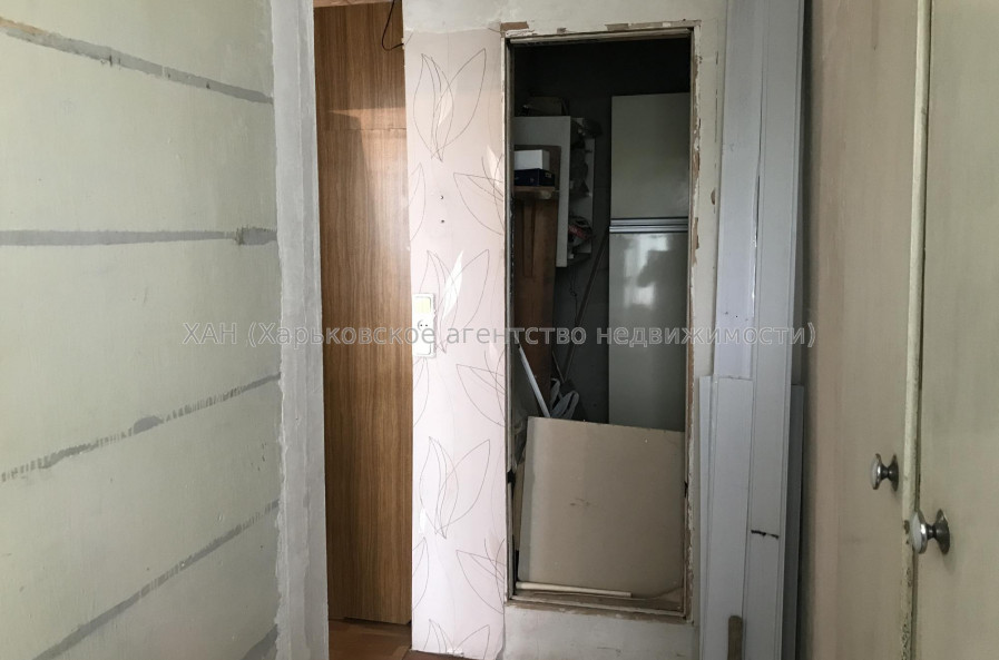 Продам квартиру, Непокоренных ул. , 37 , 2  ком., 45 м², советский ремонт 