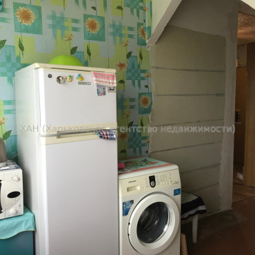 Продам квартиру, Непокоренных ул. , 37 , 2  ком., 45 м², советский ремонт 