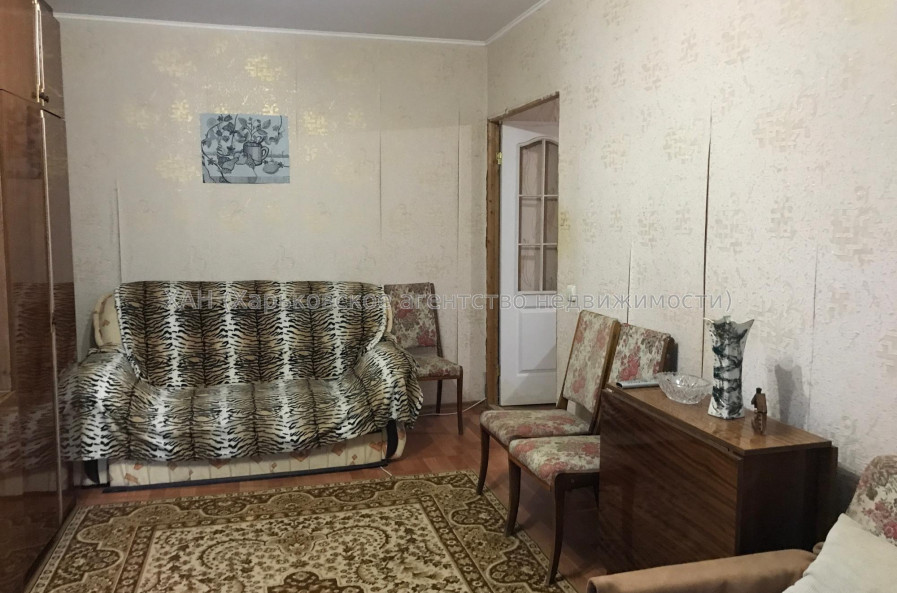 Продам квартиру, Непокоренных ул. , 37 , 2  ком., 45 м², советский ремонт 