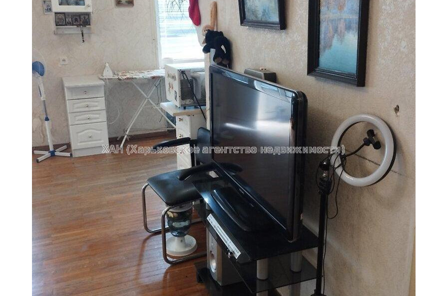 Продам квартиру, Потебни ул. , 1  ком., 42.30 м², капитальный ремонт 