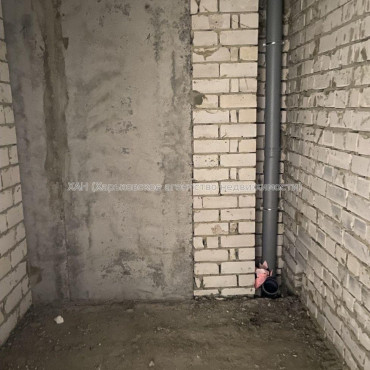 Продам квартиру, Шевченко ул. , 1  ком., 37 м², без внутренних работ 