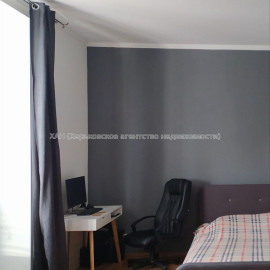 Продам квартиру, Переяславская ул. , 1  ком., 49.60 м², косметический ремонт