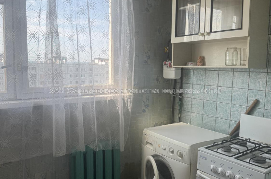 Продам квартиру, Аэрокосмический пр. , 90 , 3  ком., 61 м², без ремонта 