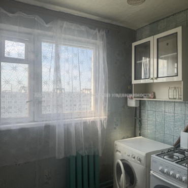 Продам квартиру, Аэрокосмический пр. , 90 , 3  ком., 61 м², без ремонта 