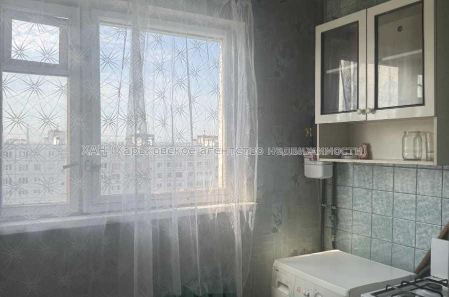 Продам квартиру, Аэрокосмический пр. , 90 , 3  ком., 61 м², без ремонта 