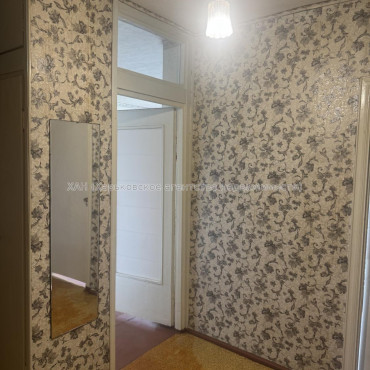 Продам квартиру, Аэрокосмический пр. , 90 , 3  ком., 61 м², без ремонта 