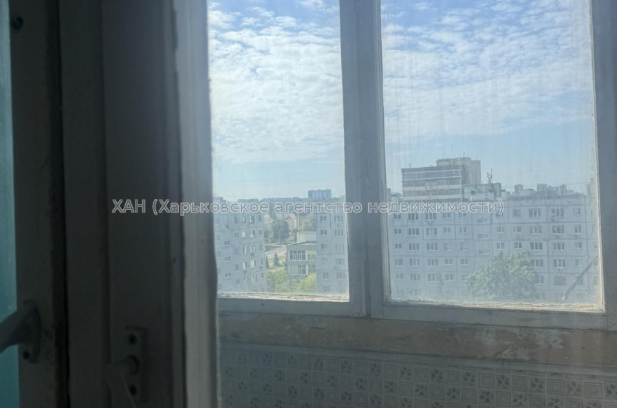 Продам квартиру, Аэрокосмический пр. , 90 , 3  ком., 61 м², без ремонта 