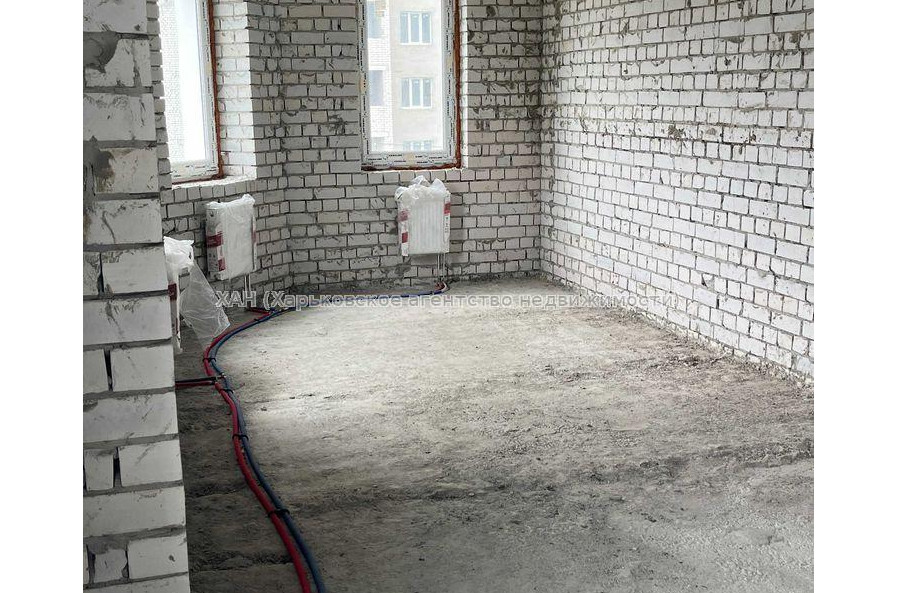 Продам квартиру, Лисаветинская ул. , 2 кім., 70 м², без внутренних работ 