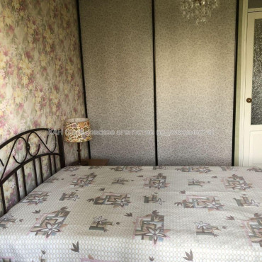 Продам квартиру, 3  ком., 65 м², косметический ремонт 