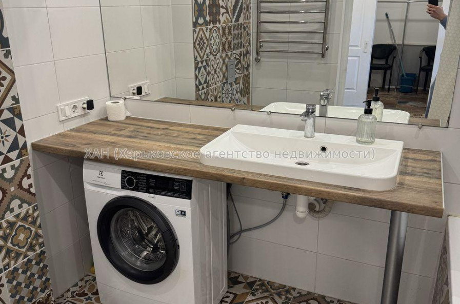 Продам квартиру, 2  ком., 59 м², евроремонт 