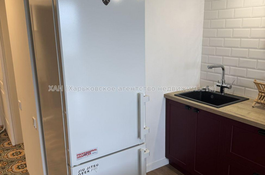 Продам квартиру, 2  ком., 59 м², евроремонт 