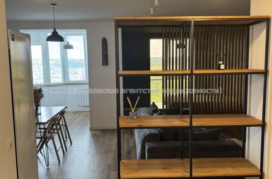 Продам квартиру, Мирная ул. , 2  ком., 59 м², евроремонт 