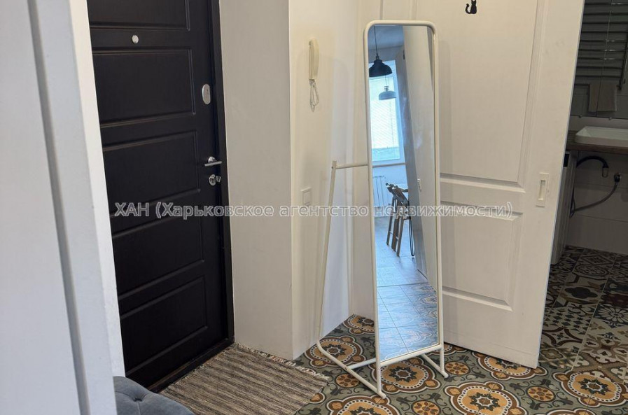 Продам квартиру, Мирная ул. , 2  ком., 59 м², евроремонт 