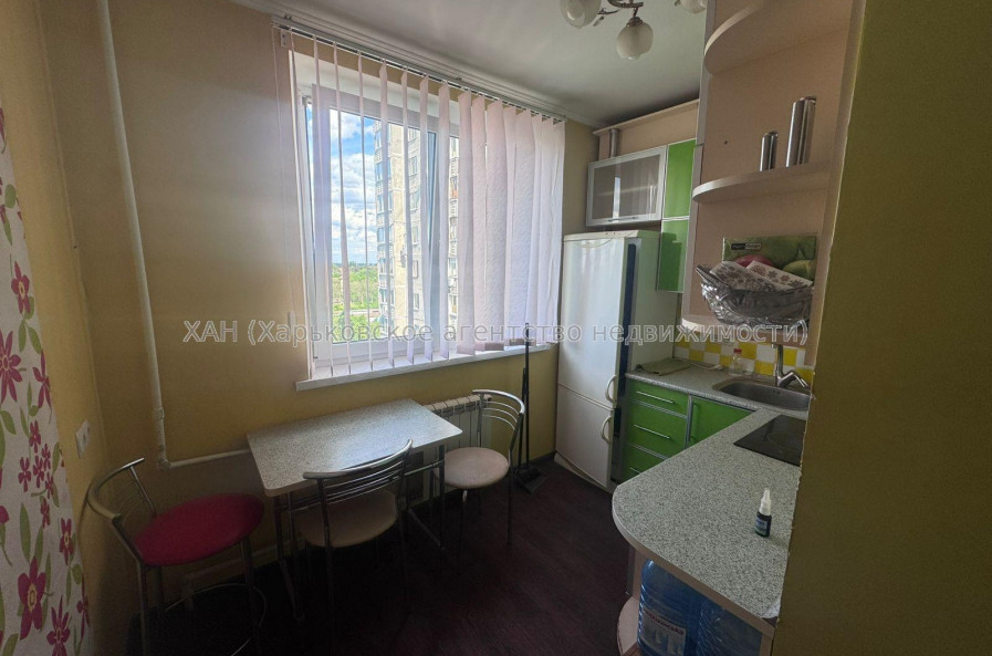 Продам квартиру, Пастера Луи ул. , 1  ком., 33 м², косметический ремонт 