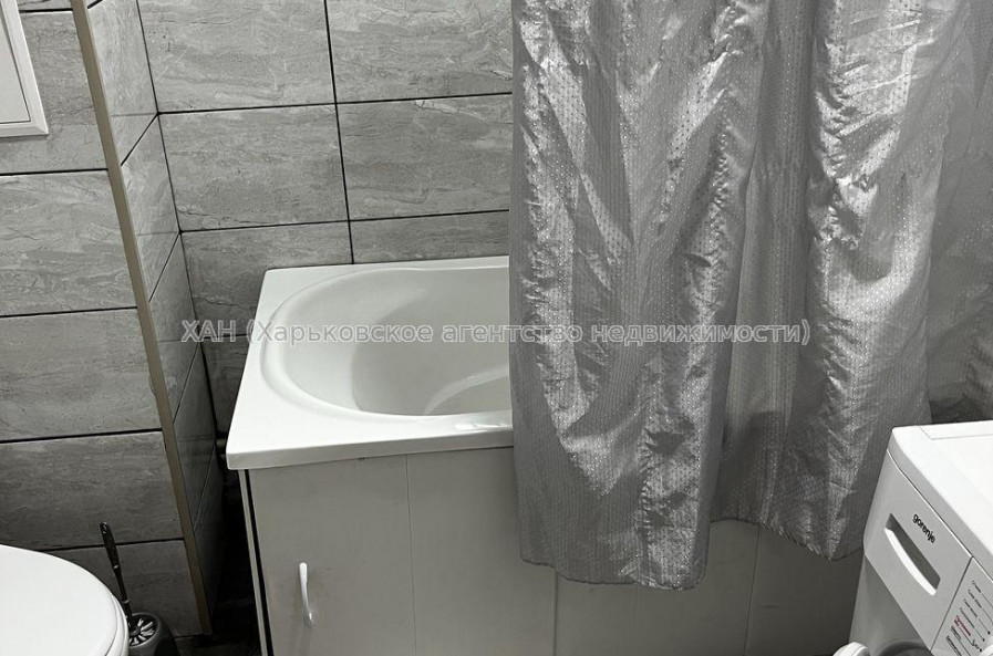 Продам квартиру, Героев Харькова просп. , 1  ком., 20 м², евроремонт 