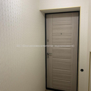 Продам квартиру, Большая Панасовская ул. , 1  ком., 31.30 м², капитальный ремонт 