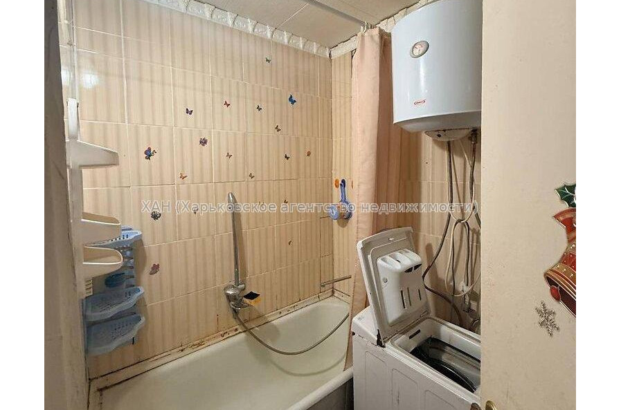 Продам квартиру, Отакара Яроша ул. , 2  ком., 45.10 м², капитальный ремонт 