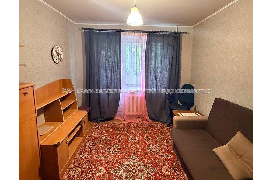 Продам квартиру, Отакара Яроша ул. , 2  ком., 45.10 м², капитальный ремонт 