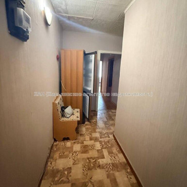 Продам квартиру, Отакара Яроша ул. , 2  ком., 45.10 м², капитальный ремонт 