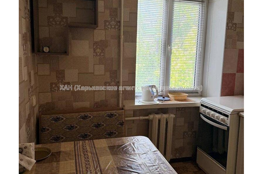 Продам квартиру, Отакара Яроша ул. , 2  ком., 45.10 м², капитальный ремонт 
