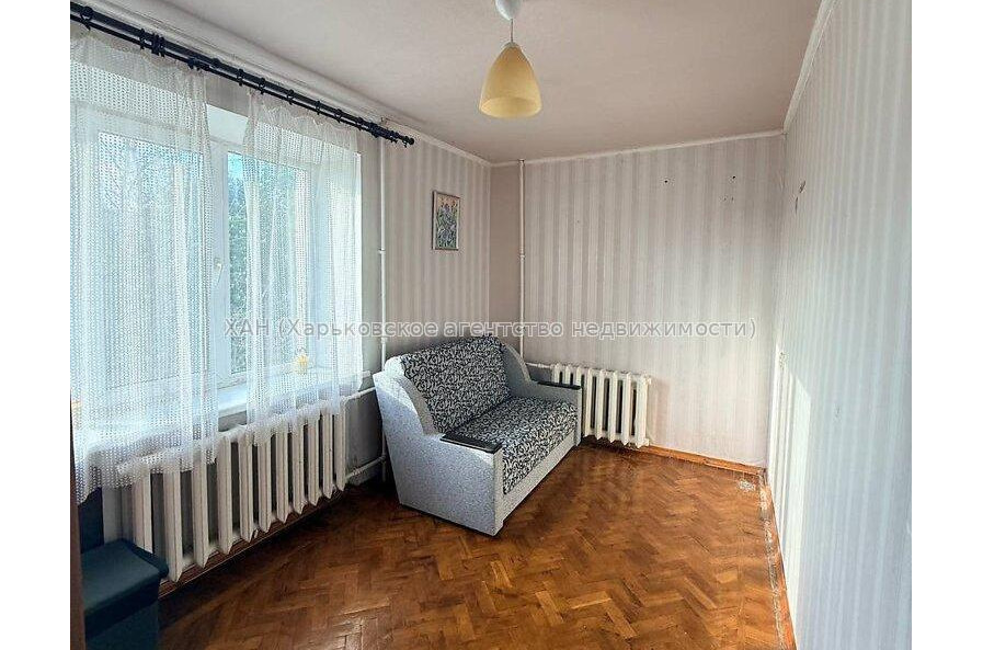 Продам квартиру, Отакара Яроша ул. , 2  ком., 45.10 м², капитальный ремонт 