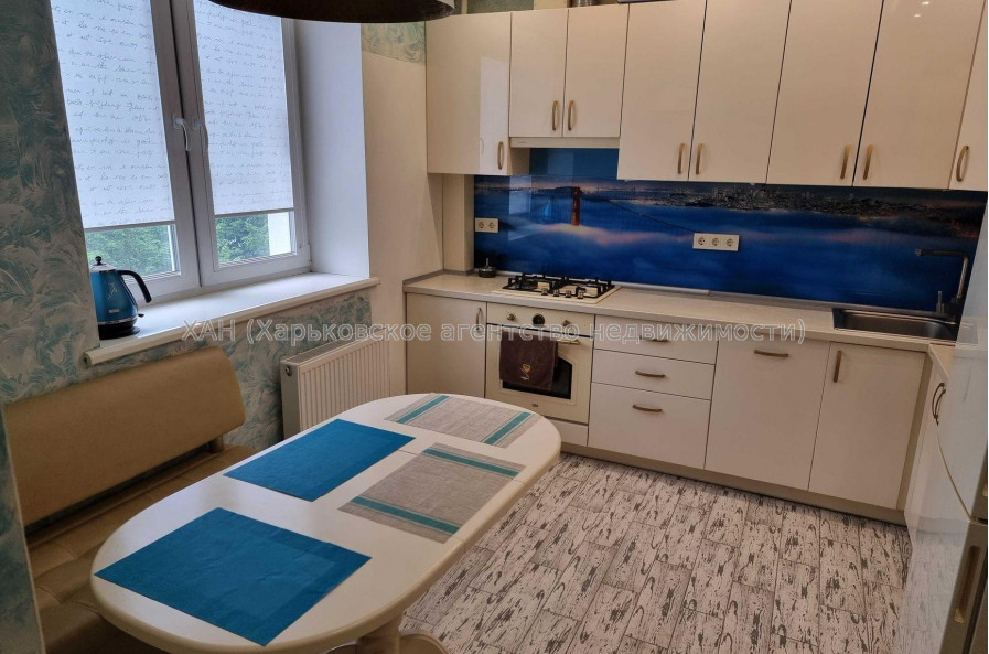 Продам квартиру, Дача 55 ул. , 3  ком., 84 м², капитальный ремонт 